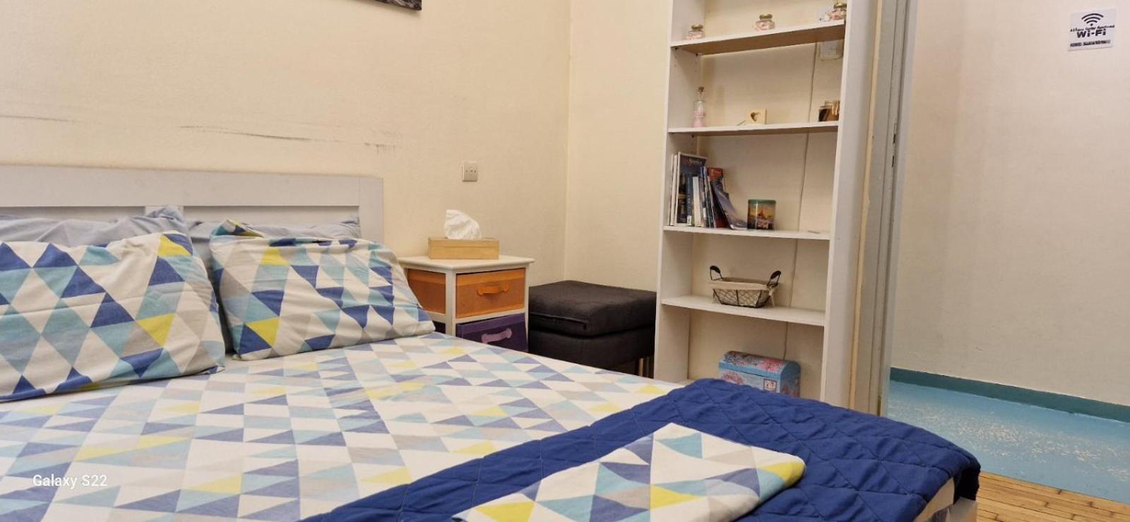 Feels Like 1 Apartament